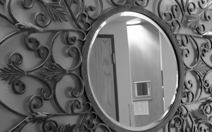 Learn About Using Mirror in Feng Shui | Feng Shui Beginner