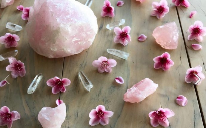 Rose Quartz Use in Feng Shui and Healing