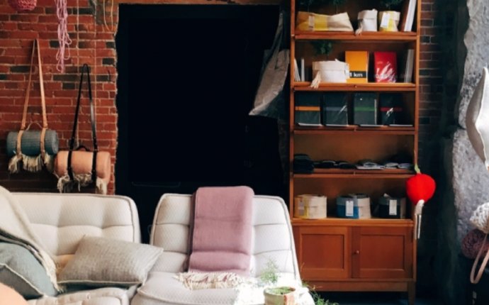 Clearing Clutter with Feng Shui