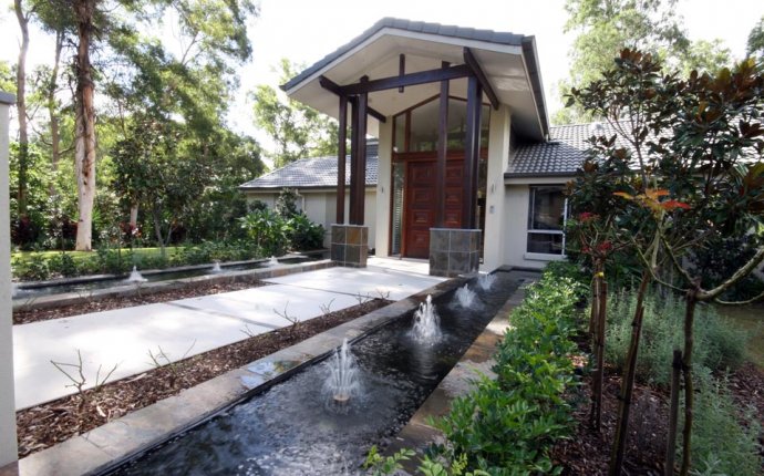 Feng Shui water Fountain Placement