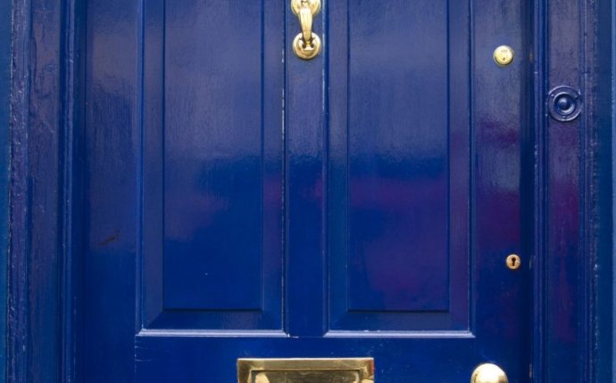 Feng Shui Mirrors front door