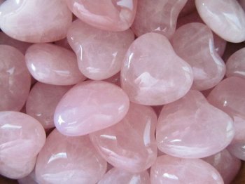 rose quartz feng shui
