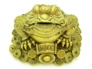 This 3 legged Feng Shui money toad is said to bring monetary gain, wealth and good health. This mythical Frog is also said to protect against misfortunes, drive away evil and also protect wealth.